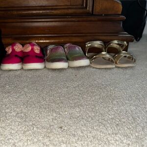 LOT Shoes Girls Sz 6M